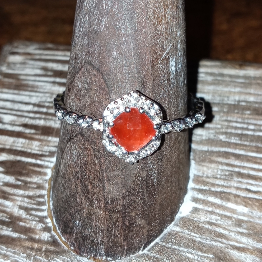Woman's Ring